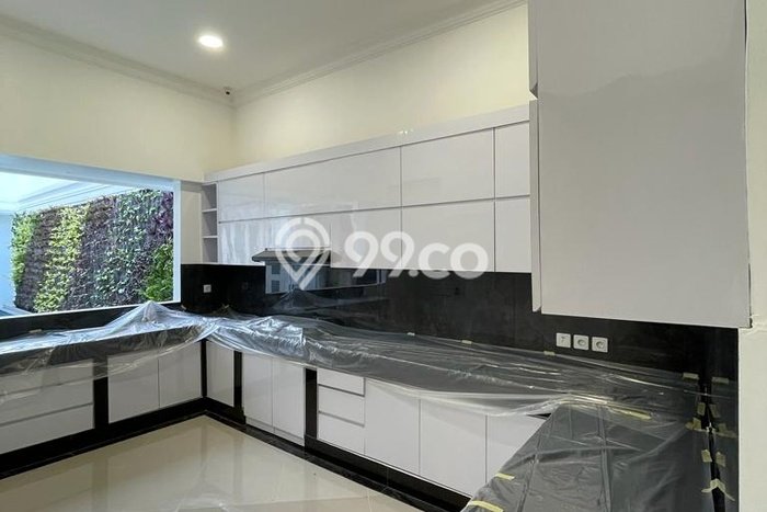Best Deal Hunian Premium Ideal dan Luas di Menteng, Jakarta Pusat Best Deal Hunian Premium Ideal dan Luas di Menteng, Jakarta Pusat