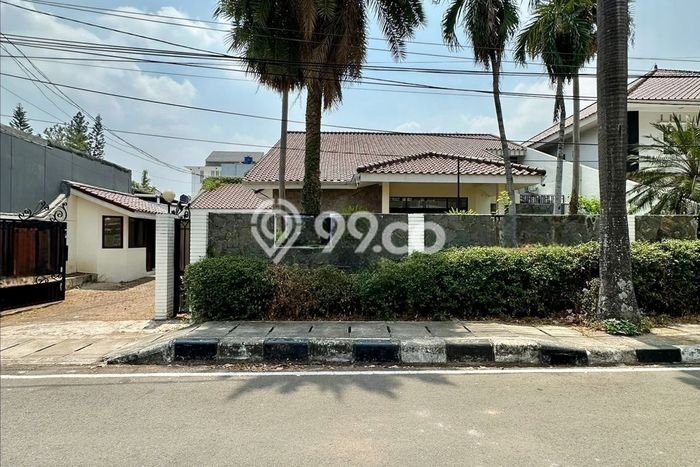 For Sale Rumah Mewah Exclusive di Menteng, Jakarta Pusat For Sale Rumah Mewah Exclusive di Menteng, Jakarta Pusat
