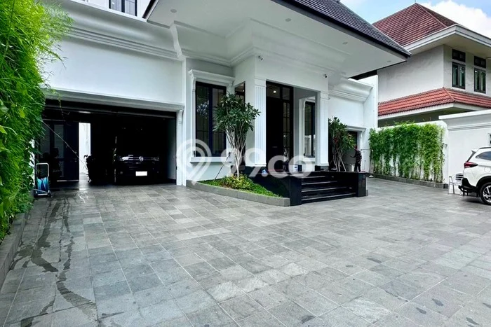 Hunian Mewah Dijual LT 879m2 di Menteng, Jakarta Pusat Hunian Mewah Dijual LT 879m2 di Menteng, Jakarta Pusat