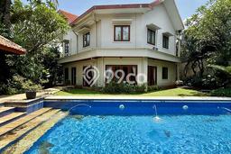 For Sale! Luxury House LT 948m2 Desain Elegan di Antasari For Sale! Luxury House LT 948m2 Desain Elegan di Antasari