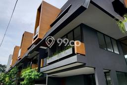 Hunian Elit LB 425m2 Siap Huni Desain Elegan di Kemang, Jakarta Selatan Hunian Elit LB 425m2 Siap Huni Desain Elegan di Kemang, Jakarta Selatan