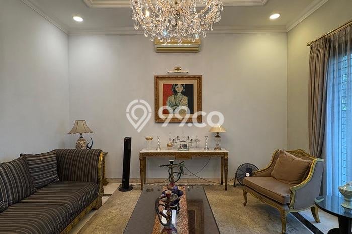 Dijual Rumah Premium dengan Fasilitas Sekitar Lengkap di Menteng, Jakarta Pusat Dijual Rumah Premium dengan Fasilitas Sekitar Lengkap di Menteng, Jakarta Pusat