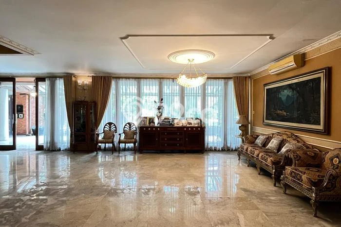 Siap Huni Rumah Minimalis & Modern LB 743m2 di Pondok Indah Siap Huni Rumah Minimalis & Modern LB 743m2 di Pondok Indah