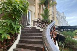 Rumah Elit Akses Strategis di Jakarta Utara Semi Furnished Rumah Elit Akses Strategis di Jakarta Utara Semi Furnished