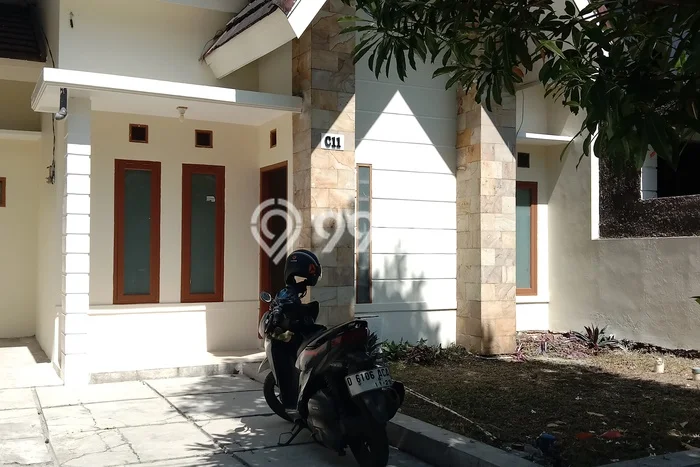 Dijual Hunian Rumah Terawat 2 Kamar di Bandung Barat, Bandung Dijual Hunian Rumah Terawat 2 Kamar di Bandung Barat, Bandung