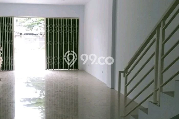 Ruko Disewakan Cepat di Kebayoran Baru Jakarta Selatan LB 200m2 Ruko Disewakan Cepat di Kebayoran Baru Jakarta Selatan LB 200m2