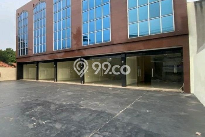 Jual Ruko Area Bisnis Kawasan Bintaro, Luas 1500m², Jalan Utama Jual Ruko Area Bisnis Kawasan Bintaro, Luas 1500m², Jalan Utama