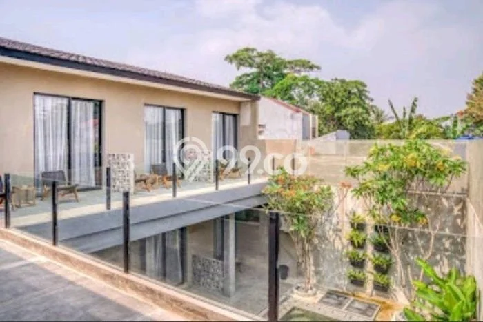 Komersial Dijual di Cilandak LT 461m2, LB 600m2 Solusi Investasi Cerdas Komersial Dijual di Cilandak LT 461m2, LB 600m2 Solusi Investasi Cerdas