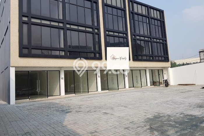 Ruko Kawasan Strategis Kawasan Cibubur, Luas 252m², Mainroad Ruko Kawasan Strategis Kawasan Cibubur, Luas 252m², Mainroad