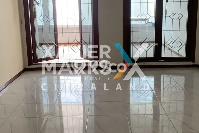 Rumah Mewah Dijual LT 270m2 di Dukuh Pakis, Surabaya Rumah Mewah Dijual LT 270m2 di Dukuh Pakis, Surabaya
