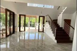 Dijual Rumah Mewah Exclusive di Banyumanik, Semarang Dijual Rumah Mewah Exclusive di Banyumanik, Semarang