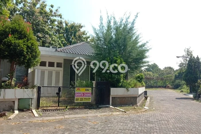 Hot Offer Hunian Premium Ideal dan Luas di Banyumanik, Semarang Hot Offer Hunian Premium Ideal dan Luas di Banyumanik, Semarang