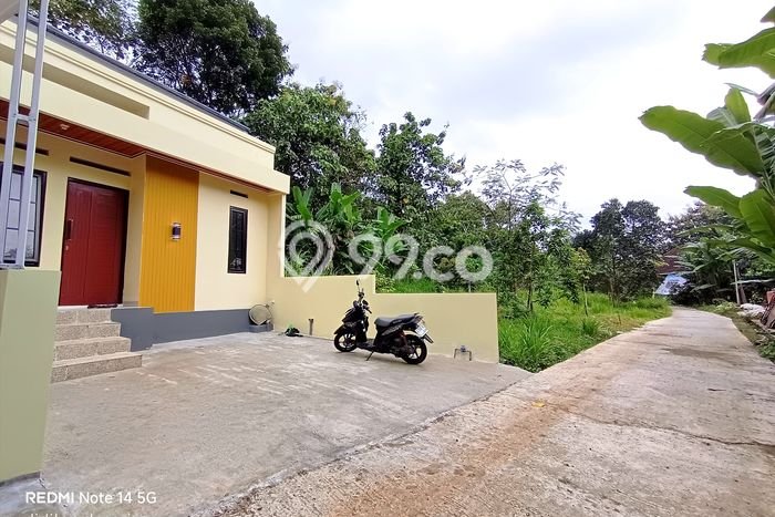 Rumah Minimalis Dijual di Banyumanik 3 Kamar dengan LT 90m2 Rumah Minimalis Dijual di Banyumanik 3 Kamar dengan LT 90m2