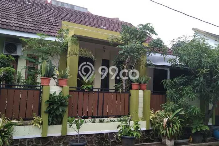 Rumah Modern 4 KT di Bukit Sari Semarang Rumah Modern 4 KT di Bukit Sari Semarang