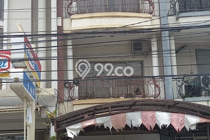 Ruko Dijual di Prime Area Semarang Luas 240m2 Ruko Dijual di Prime Area Semarang Luas 240m2