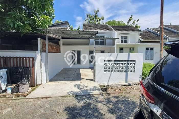 Rumah 2 Kamar Tidur Konsep Modern di Kawasan Elite Tembalang, Semarang Rumah 2 Kamar Tidur Konsep Modern di Kawasan Elite Tembalang, Semarang