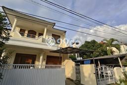 Disewakan! Rumah 4 Kamar Tidur &
3 Kamar Mandi di Renon, Denpasar Disewakan! Rumah 4 Kamar Tidur &
3 Kamar Mandi di Renon, Denpasar