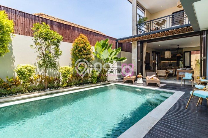 Jual Rumah Luas Megah Dengan View Eksklusif di Kerobokan, Badung Jual Rumah Luas Megah Dengan View Eksklusif di Kerobokan, Badung