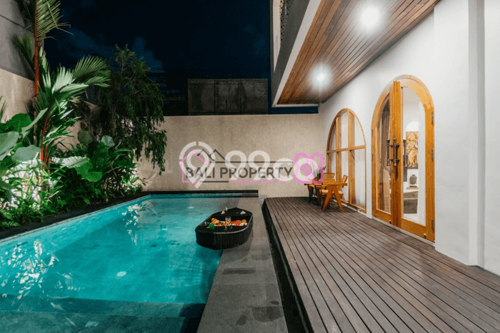 For Sale! Luxury House LT 200m2 Desain Modern di Umalas For Sale! Luxury House LT 200m2 Desain Modern di Umalas