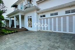 Rumah Luxury Modern Tanpa Renovasi di Cipete Jakarta Selatan Rumah Luxury Modern Tanpa Renovasi di Cipete Jakarta Selatan