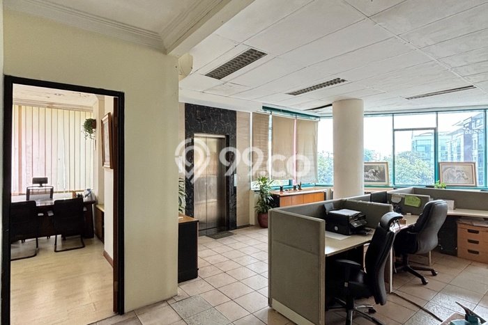 Ruko Bagus Dijual LB 1000m2 Lokasi Strategis Jakarta Selatan Area Cocok untuk Berbisnis Ruko Bagus Dijual LB 1000m2 Lokasi Strategis Jakarta Selatan Area Cocok untuk Berbisnis
