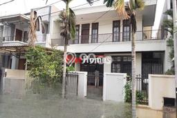 Rumah Elit LB 250m2 Siap Huni Desain Elegan di Pondok Indah, Jakarta Selatan Rumah Elit LB 250m2 Siap Huni Desain Elegan di Pondok Indah, Jakarta Selatan