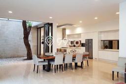 Rumah Elit Modern Tanpa Renovasi di Kemang Jakarta Selatan Rumah Elit Modern Tanpa Renovasi di Kemang Jakarta Selatan