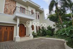 Kesempatan Memiliki Rumah 5 Kamar Tidur dan 4 Kamar Mandi di Kemang, Dekat Pusat Kota, Jakarta Selatan Kesempatan Memiliki Rumah 5 Kamar Tidur dan 4 Kamar Mandi di Kemang, Dekat Pusat Kota, Jakarta Selatan