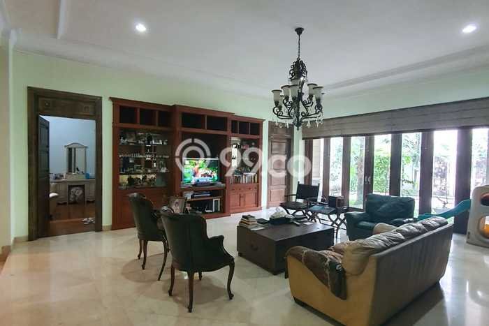 Rumah Luxury Modern Siap Huni di Pondok Indah Jakarta Selatan Rumah Luxury Modern Siap Huni di Pondok Indah Jakarta Selatan