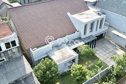 Rumah Eksklusif Dijual LT 1500m2 di Kebayoran Lama, Jakarta Selatan Rumah Eksklusif Dijual LT 1500m2 di Kebayoran Lama, Jakarta Selatan