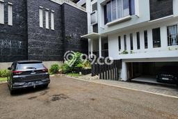Rumah Eksklusif Dijual LT 196m2 di Kebayoran Baru, Jakarta Selatan Rumah Eksklusif Dijual LT 196m2 di Kebayoran Baru, Jakarta Selatan