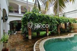 For Sale! Luxury House LT 1300m2 Desain Elegan di Pondok Indah For Sale! Luxury House LT 1300m2 Desain Elegan di Pondok Indah