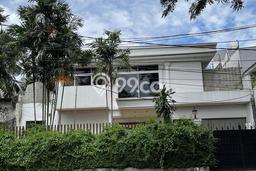 Ready to Use! Luxury House LT 389m2 Desain Elegan di Pakubuwono Ready to Use! Luxury House LT 389m2 Desain Elegan di Pakubuwono