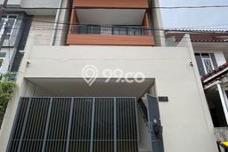 Hunian Elit LB 450m2 Siap Huni Desain Elegan di Pulomas, Jakarta Timur Hunian Elit LB 450m2 Siap Huni Desain Elegan di Pulomas, Jakarta Timur