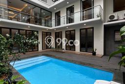 Ready to Use! Luxury House LT 364m2 Desain Modern di Mega Kuningan Ready to Use! Luxury House LT 364m2 Desain Modern di Mega Kuningan