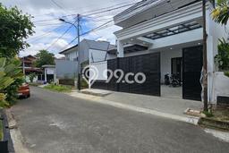 Hunian Elit LB 340m2 Siap Huni Desain Elegan di Pondok Indah, Jakarta Selatan Hunian Elit LB 340m2 Siap Huni Desain Elegan di Pondok Indah, Jakarta Selatan