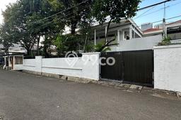 Rumah Eksklusif Siap Huni LT 703m2 di Kebayoran Baru, Jakarta Selatan Rumah Eksklusif Siap Huni LT 703m2 di Kebayoran Baru, Jakarta Selatan