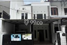 Rumah Mewah Siap Huni LT 120m2 di Kebayoran Lama, Jakarta Selatan Rumah Mewah Siap Huni LT 120m2 di Kebayoran Lama, Jakarta Selatan