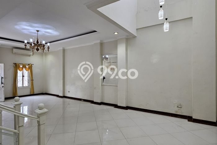 Dijual Rumah Mewah Megah Dengan View Eksklusif di Pondok Indah, Jakarta Selatan Dijual Rumah Mewah Megah Dengan View Eksklusif di Pondok Indah, Jakarta Selatan