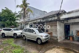 Rumah Elit Modern Tanpa Renovasi di Senopati Jakarta Selatan Rumah Elit Modern Tanpa Renovasi di Senopati Jakarta Selatan