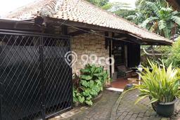 Rumah Mewah LB 345m2 Siap Huni Desain Elegan di Pondok Pinang, Jakarta Selatan Rumah Mewah LB 345m2 Siap Huni Desain Elegan di Pondok Pinang, Jakarta Selatan