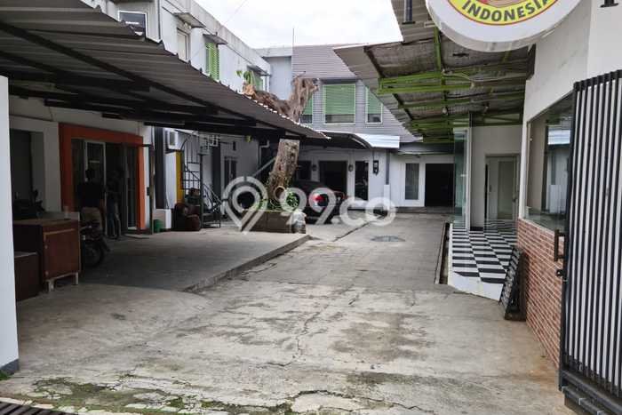 Siap Huni Rumah Minimalis & Modern LB 375m2 di Radio Dalam Siap Huni Rumah Minimalis & Modern LB 375m2 di Radio Dalam