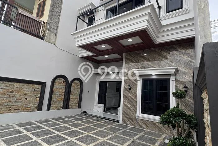 Rumah Strategis Modern Lb 170m2 di Cipayung, Depok Rumah Strategis Modern Lb 170m2 di Cipayung, Depok