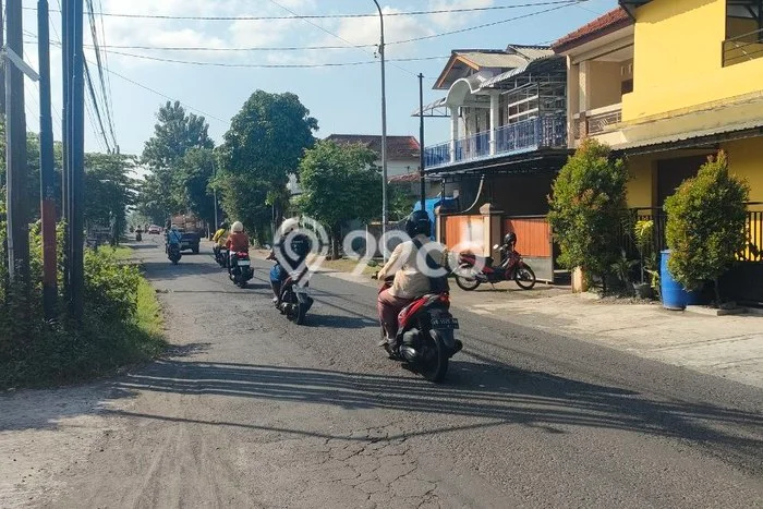 Rumah Modern Cantik 4 Kamar Bisa Langsung Pindah di Bantul Rumah Modern Cantik 4 Kamar Bisa Langsung Pindah di Bantul