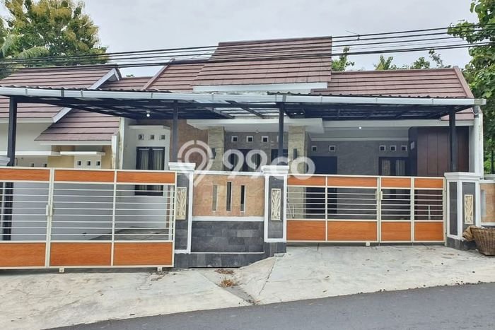 SIAP HUNI! Rumah Asri area Kasihan, LT 116m2m² LB 80m2m² SIAP HUNI! Rumah Asri area Kasihan, LT 116m2m² LB 80m2m²
