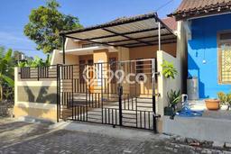 For Sale Hunian Rumah Terawat 3 Kamar di Maguwoharjo, Yogyakarta For Sale Hunian Rumah Terawat 3 Kamar di Maguwoharjo, Yogyakarta