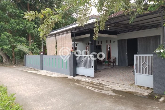 Rumah Asri LB 231m² View Gunung di Sedayu, Bantul Rumah Asri LB 231m² View Gunung di Sedayu, Bantul