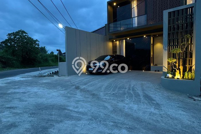 Jual Rumah Strategis Bagus Punya 4 KT di Depok Sleman SHM Jual Rumah Strategis Bagus Punya 4 KT di Depok Sleman SHM