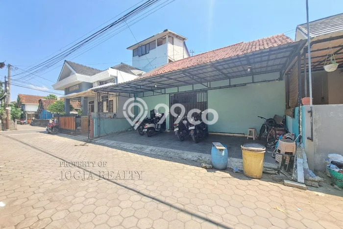 Kost Dijual Lokasi Strategis Maguwoharjo Yogyakarta 8 Kamar Tidur Kost Dijual Lokasi Strategis Maguwoharjo Yogyakarta 8 Kamar Tidur
