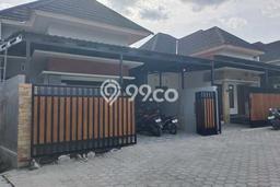 For Sale Rumah 3 Kamar Lokasi Ideal Nyaman dan Strategis di Ngaglik For Sale Rumah 3 Kamar Lokasi Ideal Nyaman dan Strategis di Ngaglik